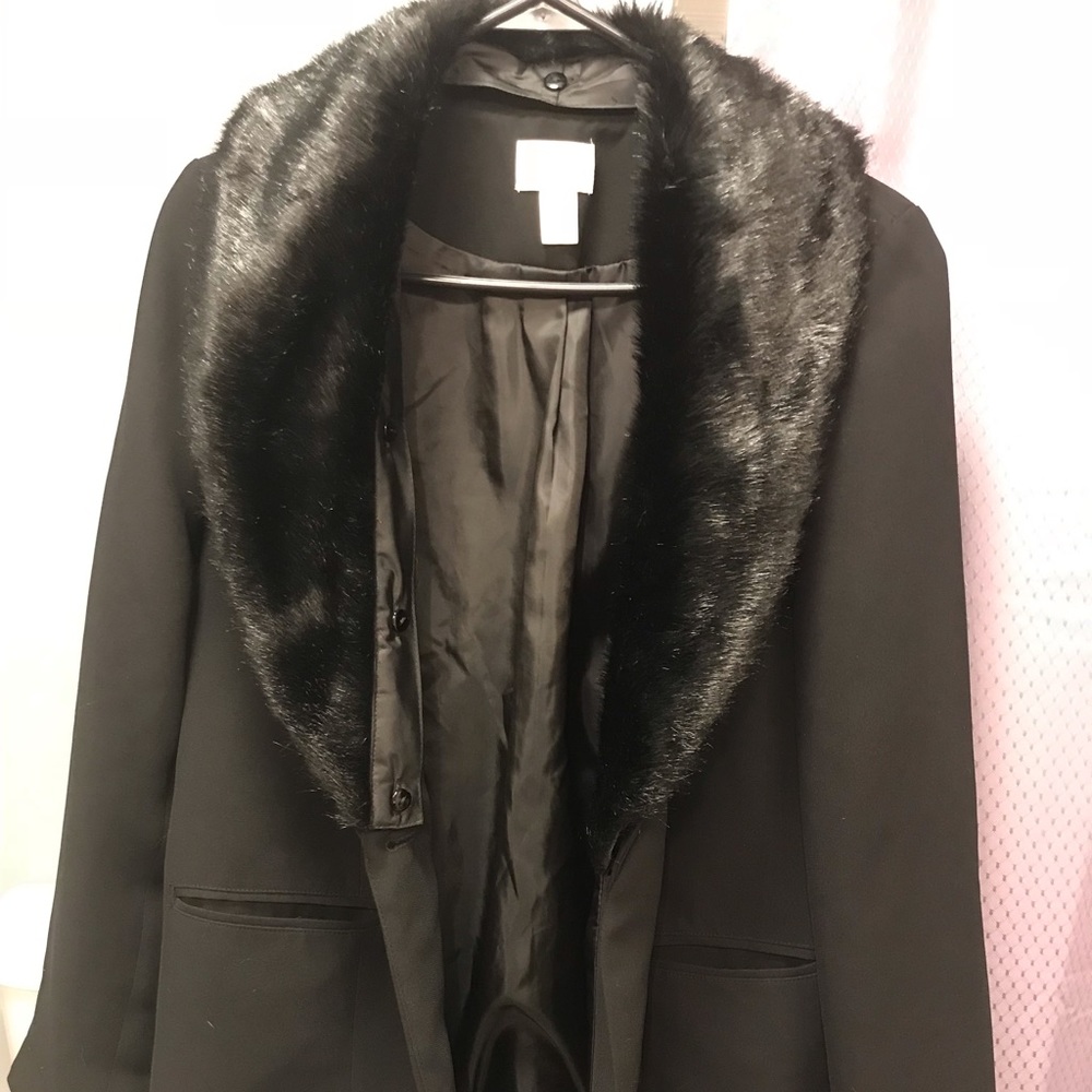 Blacker blazer with removable faux fur collar